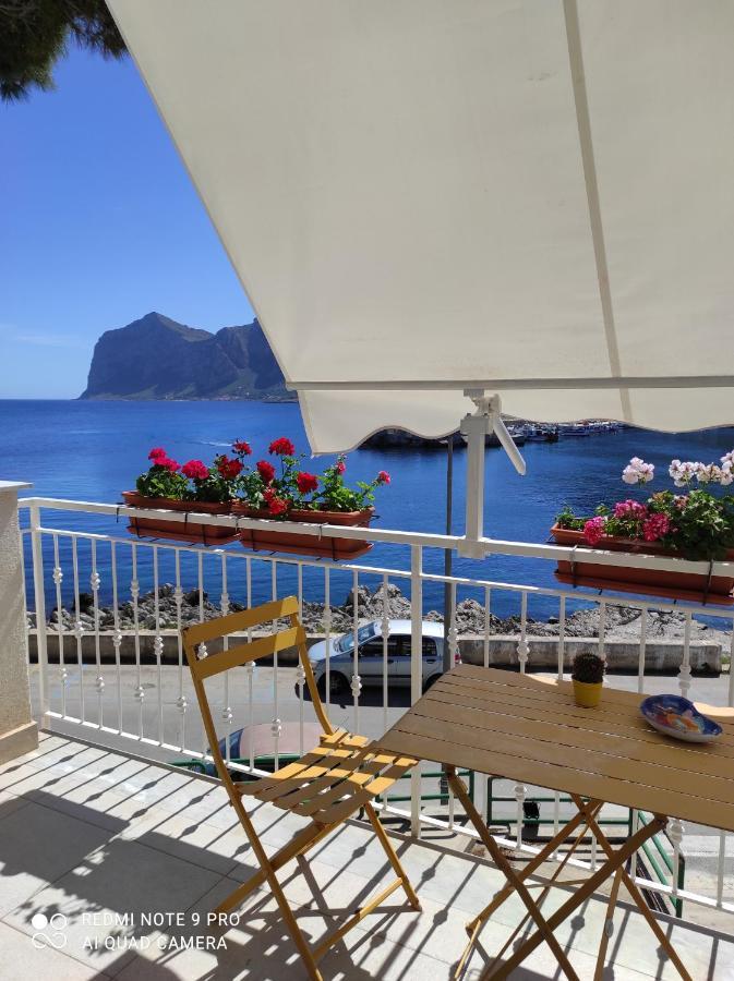 La Casa Di Giulio - Holiday Home Isola delle Femmine Bagian luar foto